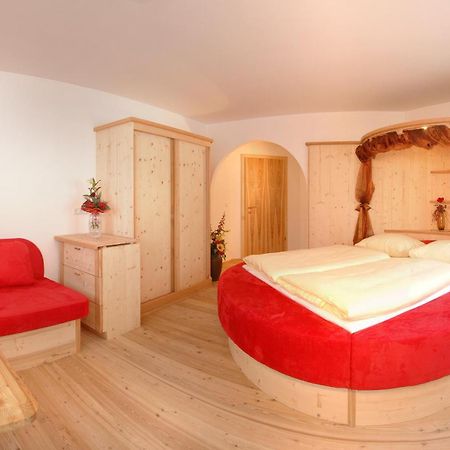 Bed & Breakfast Landhaus Strasser Söll Habitación foto